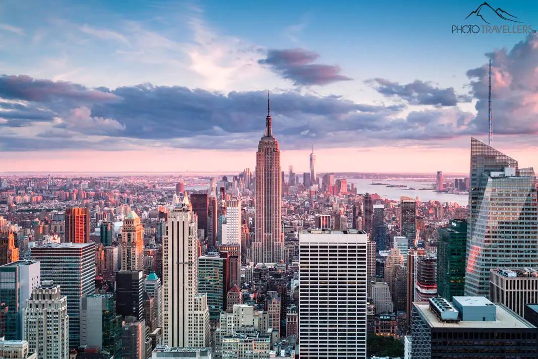 Blick über Manhattan am Abend