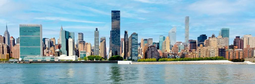 Manhattan Midtown Skyline von Queens